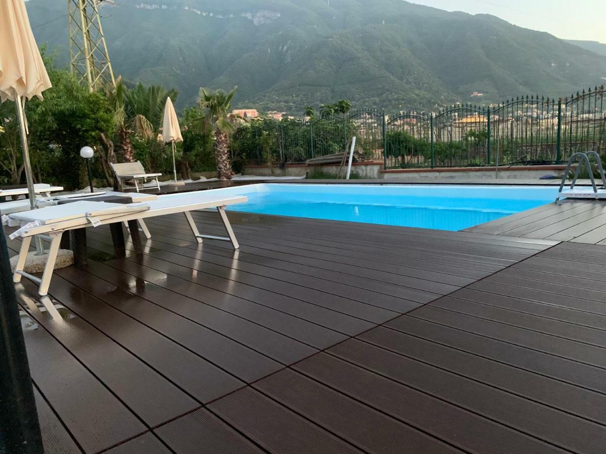 Villa Lucia Castellammare di Stabia Exterior foto